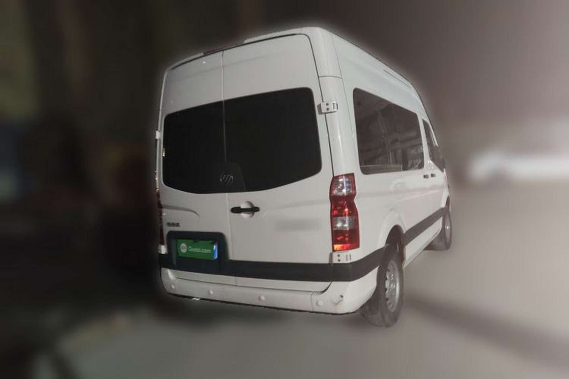 Used Foton Toano 2023 Urban Edition Multi-Function 2.0T Manual Short Wheelbase Mid-Roof Rear Single Tire – Available in 5/6/9-Seater Configurations Rear Right 45 Deg