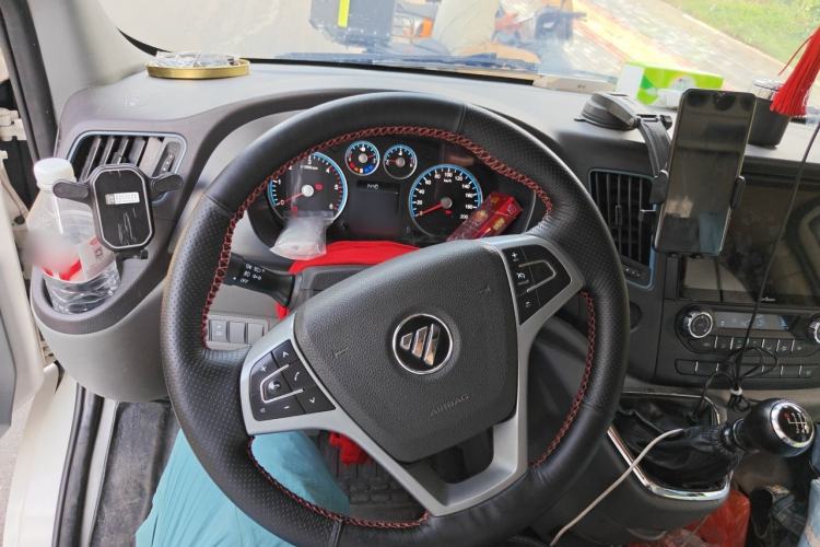 Used Foton Toano 2023 Cummins 2.8T Manual Jixiang Van Extended Wheelbase Ultra-High Roof Rear Dual Tires 3-Seater Steering Wheel