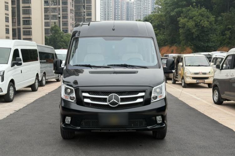 Used Foton Toano 2024 Joyear Multi-Function 2.0T Manual Long-Wheelbase Mid-Roof Model with Single Rear Tire Available in 5/6/7/9-Seater Configurations Exterior 1