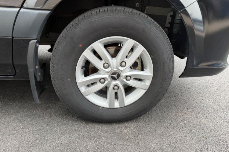 Used Foton Toano 2024 Joyear Multi-Function 2.0T Manual Long-Wheelbase Mid-Roof Model with Single Rear Tire Available in 5/6/7/9-Seater Configurations Exterior 6