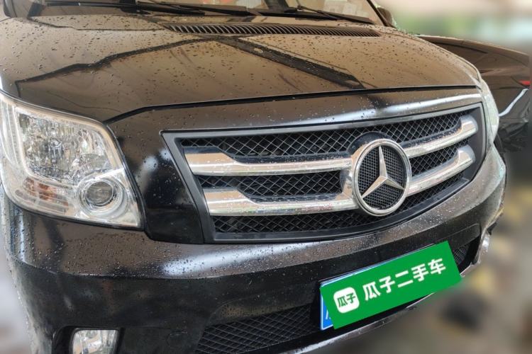 Used Foton Toano 2024 Urban Edition Multi-Function 2.0T Manual Short Wheelbase Low-Roof Rear Single Tire 5/6/9-Seater Front