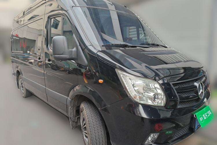 Used Foton Toano 2024 Geely Multi-Function 2.0T Automatic Long-Wheelbase Mid-Top Model with Rear Single Tire Available in 6/7/9-Seater Configurations Front Right 45 Deg