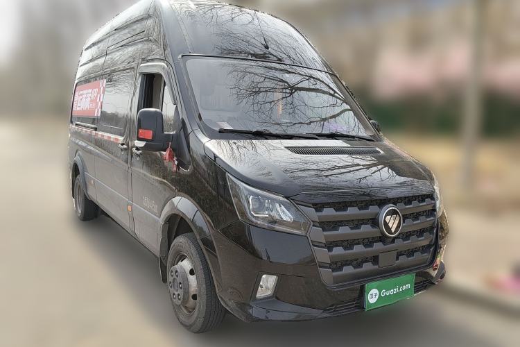 Used Foton Toano 2024 Geely Xianghuo 2.5T Manual Long Wheelbase Ultra-High Roof with Rear Dual Tires 3-Seater Front Right 45 Deg