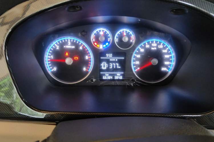 Used Foton Toano 2024 Urban Edition Multi-Function 2.0T Manual Short Wheelbase Low-Roof Rear Single Tire 5/6/9-Seater Instrument Cluster