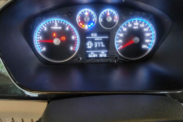 Used Foton Toano 2024 Urban Edition Multi-Function 2.0T Manual Short Wheelbase Low-Roof Rear Single Tire 5/6/9-Seater Odometer Close Up