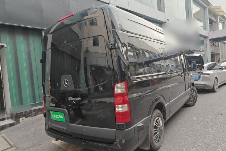 Used Foton Toano 2024 Geely Multi-Function 2.0T Automatic Long-Wheelbase Mid-Top Model with Rear Single Tire Available in 6/7/9-Seater Configurations Rear Right 45 Deg