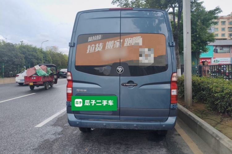 Used Foton Toano 2024 Tuyano Pro Multi-Function 2.0T Manual Front-Wheel Drive Long Wheelbase Mid-Roof Design with Single Rear Tire and 7 Seating Capacity Rear
