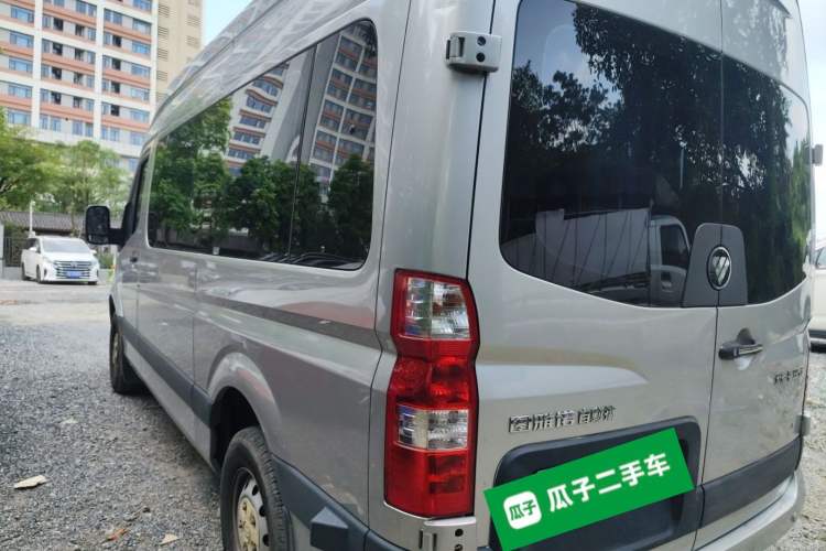 Used Foton Toano 2024 Geely Multi-Function 2.0T Automatic Long-Wheelbase Mid-Top Model with Rear Single Tire Available in 6/7/9-Seater Configurations Rear Left 45 Deg