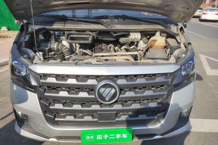 Used Foton Toano 2024 Tuyano Pro Van 2.5T Manual Rear-Wheel Drive Extended Wheelbase with Ultra-High Roof Dual Rear Tires 3-Seater Configuration Engine Bay