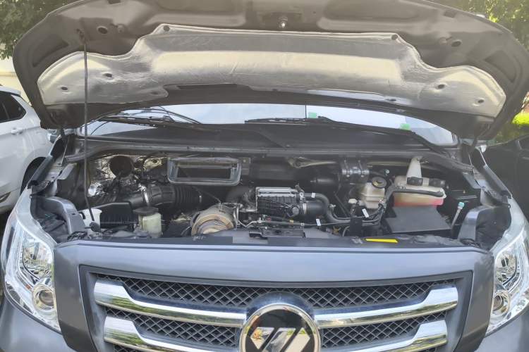 Used Foton Toano  Engine Bay