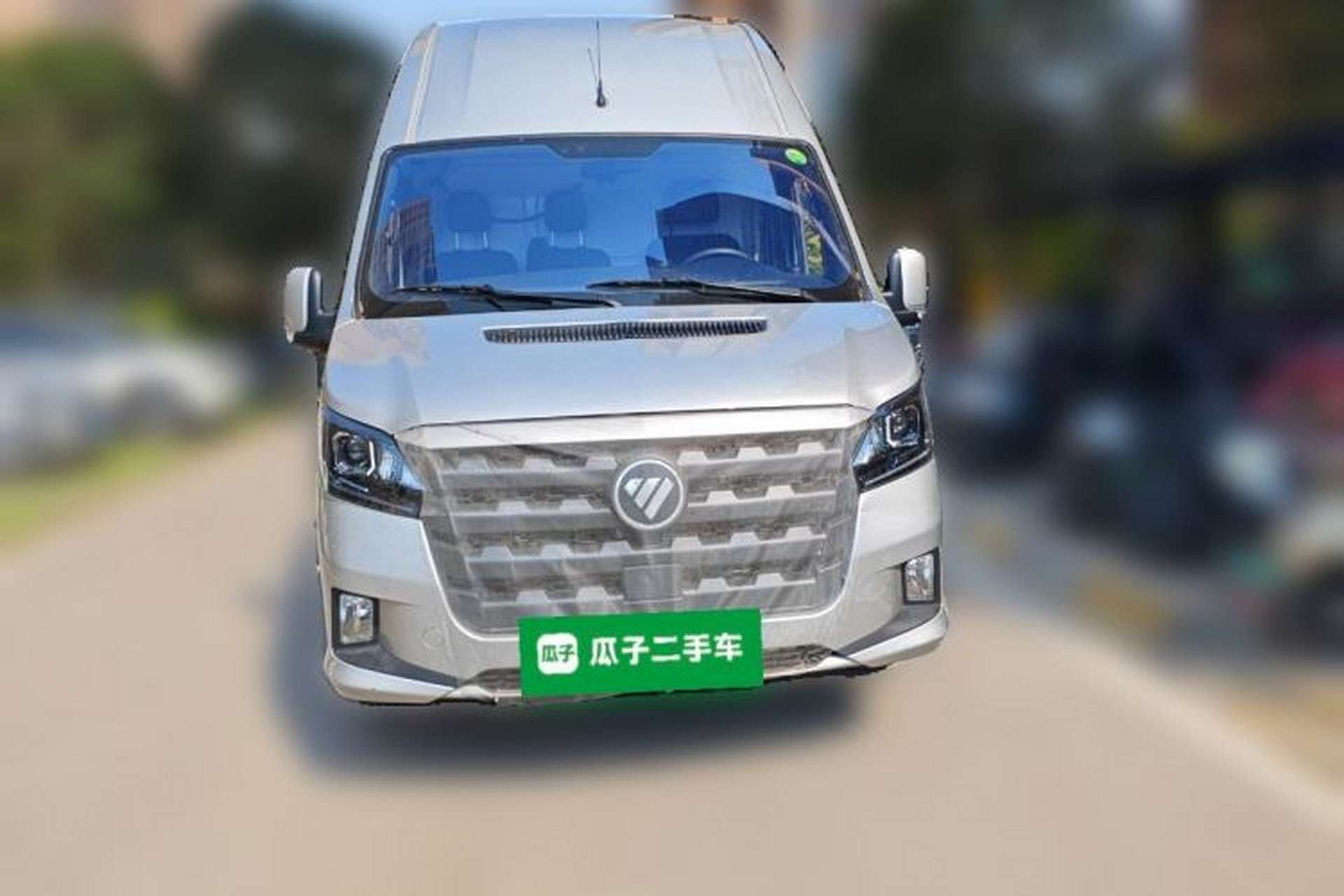 Used Foton Toano 2024 Geely Xianghuo 2.5T Manual Long Wheelbase Ultra-High Roof with Rear Dual Tires 3-Seater Front