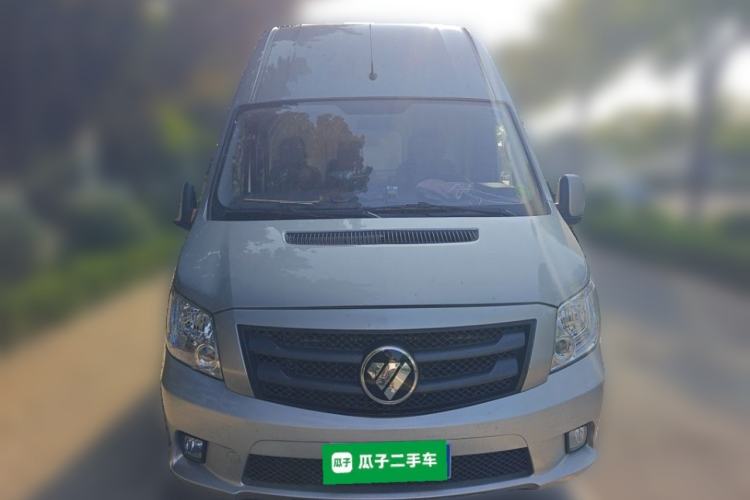 Used Foton Toano 2024 Geely Xianghuo 2.5T Manual Long Wheelbase Ultra-High Roof with Rear Dual Tires 3-Seater Front