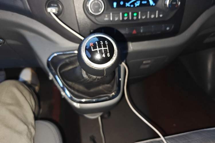 Used Foton Toano  Gear Lever