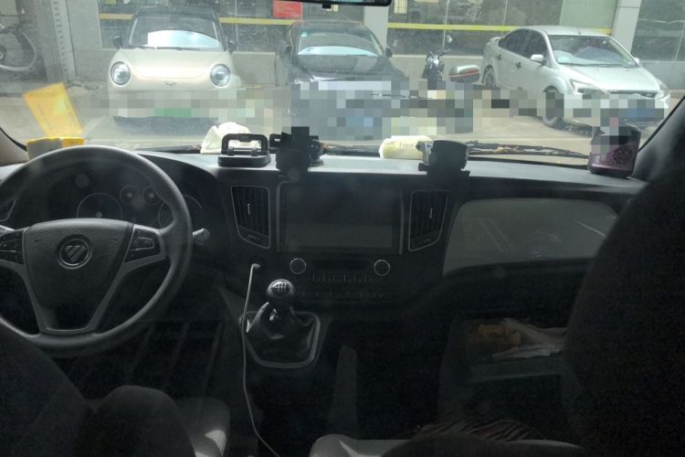 Used Foton Toano 2024 Geely Xianghuo 2.5T Manual Long Wheelbase Ultra-High Roof with Rear Dual Tires 3-Seater Headliner