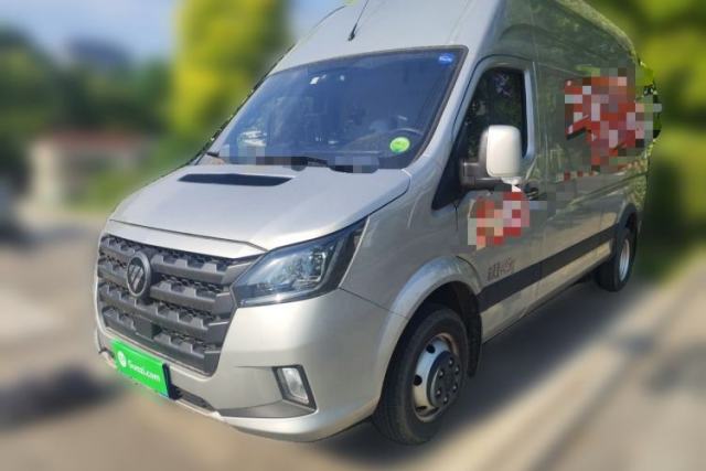 Used Foton Toano 2024 Geely Xianghuo 2.5T Manual Long Wheelbase Ultra-High Roof with Rear Dual Tires 3-Seater