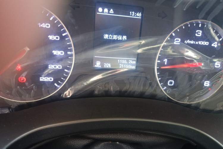 Used Foton Toano 2024 Tuyano Pro Multi-Function 2.0T Manual Front-Wheel Drive Long Wheelbase Mid-Roof Design with Single Rear Tire and 7 Seating Capacity Odometer Close Up
