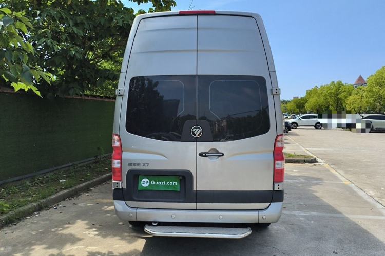 Used Foton Toano 2024 Joy Elephant Multi-Function Model Cummins 2.8T Manual Transmission Extended Wheelbase High Roof and Dual Rear Tires—7-Seater Rear