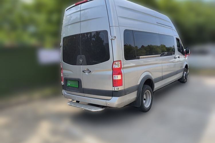 Used Foton Toano 2024 Joy Elephant Multi-Function Model Cummins 2.8T Manual Transmission Extended Wheelbase High Roof and Dual Rear Tires—7-Seater Rear Right 45 Deg