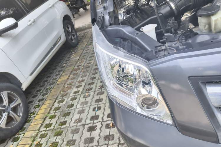 Used Foton Toano  Right Front Headlight