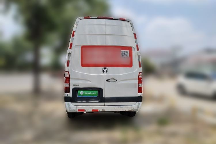 Used Foton Toano 2024 Geely Xianghuo 2.5T Manual Long Wheelbase Ultra-High Roof with Rear Dual Tires 3-Seater Rear