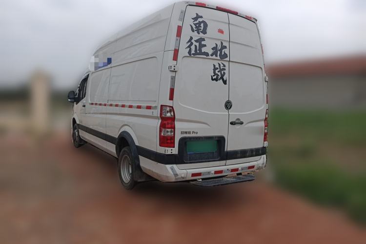 Used Foton Toano 2024 Geely Xianghuo 2.5T Manual Long Wheelbase Ultra-High Roof with Rear Dual Tires 3-Seater Rear Left 45 Deg