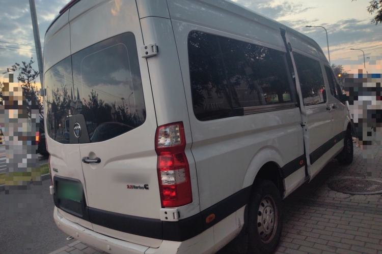 Used Foton Toano 2024 Geely Xing Multi-Function Cummins 2.8T Manual Long Wheelbase Mid-Roof Rear Single-Tire 7-Seater Rear Right 45 Deg