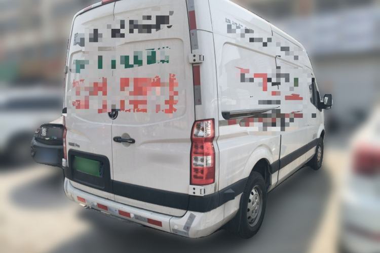 Used Foton Toano 2024 Tuyano Pro Van 2.0T Manual Rear-Drive Long Wheelbase Mid-Roof Design Single Rear Tire 3-Seater Rear Right 45 Deg