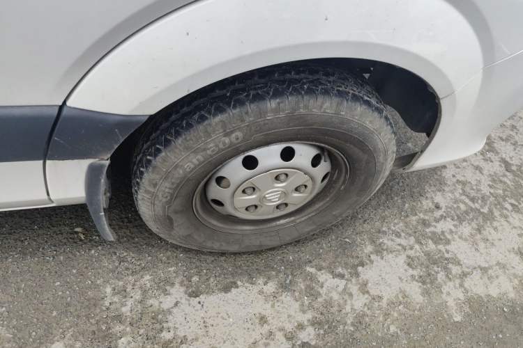 Used Foton Toano  Right Front Wheel Hub