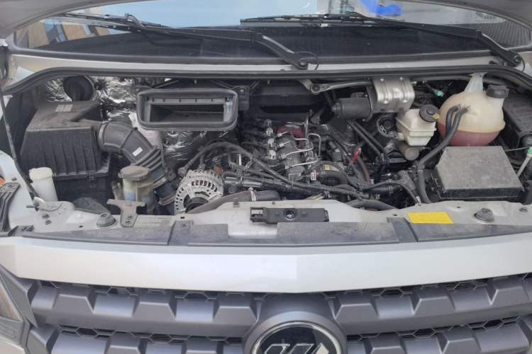 Used Foton Toano  Engine Bay