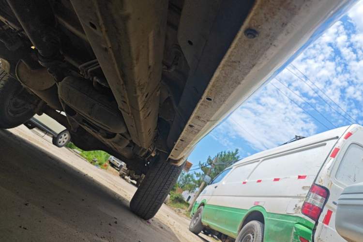Used Foton Tunland 2013 2.4L Gasoline Two-Wheel Drive Champion Edition 4G69 Chassis Front Left