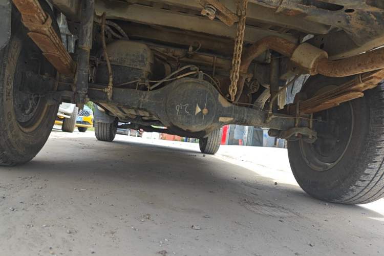 Used Foton Tunland 2013 2.4L Gasoline Two-Wheel Drive Champion Edition 4G69 Chassis Rear