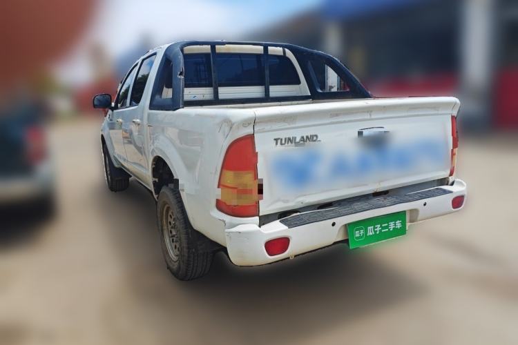 Used Foton Tunland 2013 2.4L Gasoline Two-Wheel Drive Champion Edition 4G69 Rear Left 45 Deg