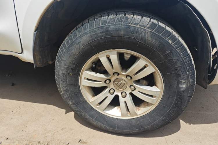Used Foton Tunland 2013 2.4L Gasoline Two-Wheel Drive Champion Edition 4G69 Right Front Wheel Hub