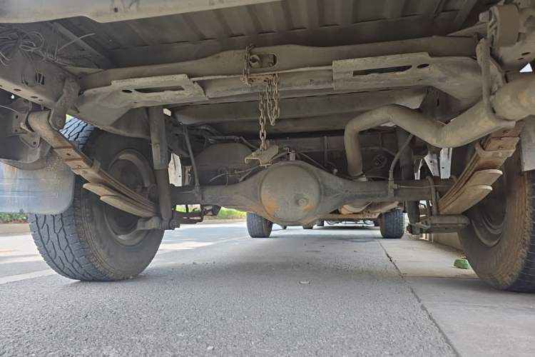 Used Foton Tunland 2014 2.8T Elite Edition BJ493ZLQ4 Chassis Rear