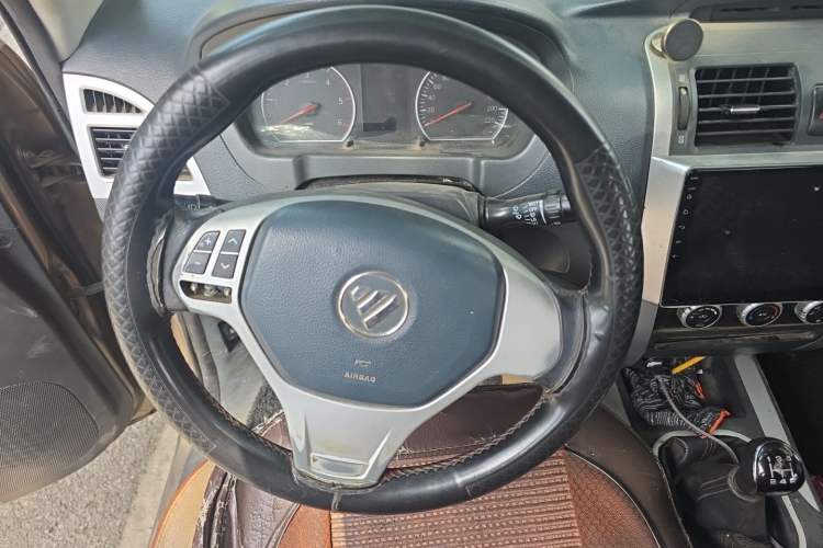 Used Foton Tunland 2014 2.8T Elite Edition BJ493ZLQ4 Steering Wheel