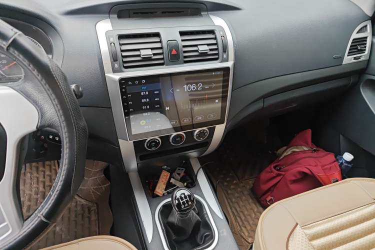 Used Foton Tunland 2014 2.8T Elite Edition BJ493ZLQ4 Audio And AC Panel