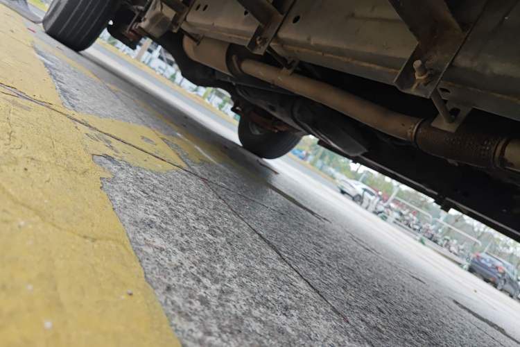 Used Foton Tunland 2014 2.8T Elite Edition BJ493ZLQ4 Chassis Front Right