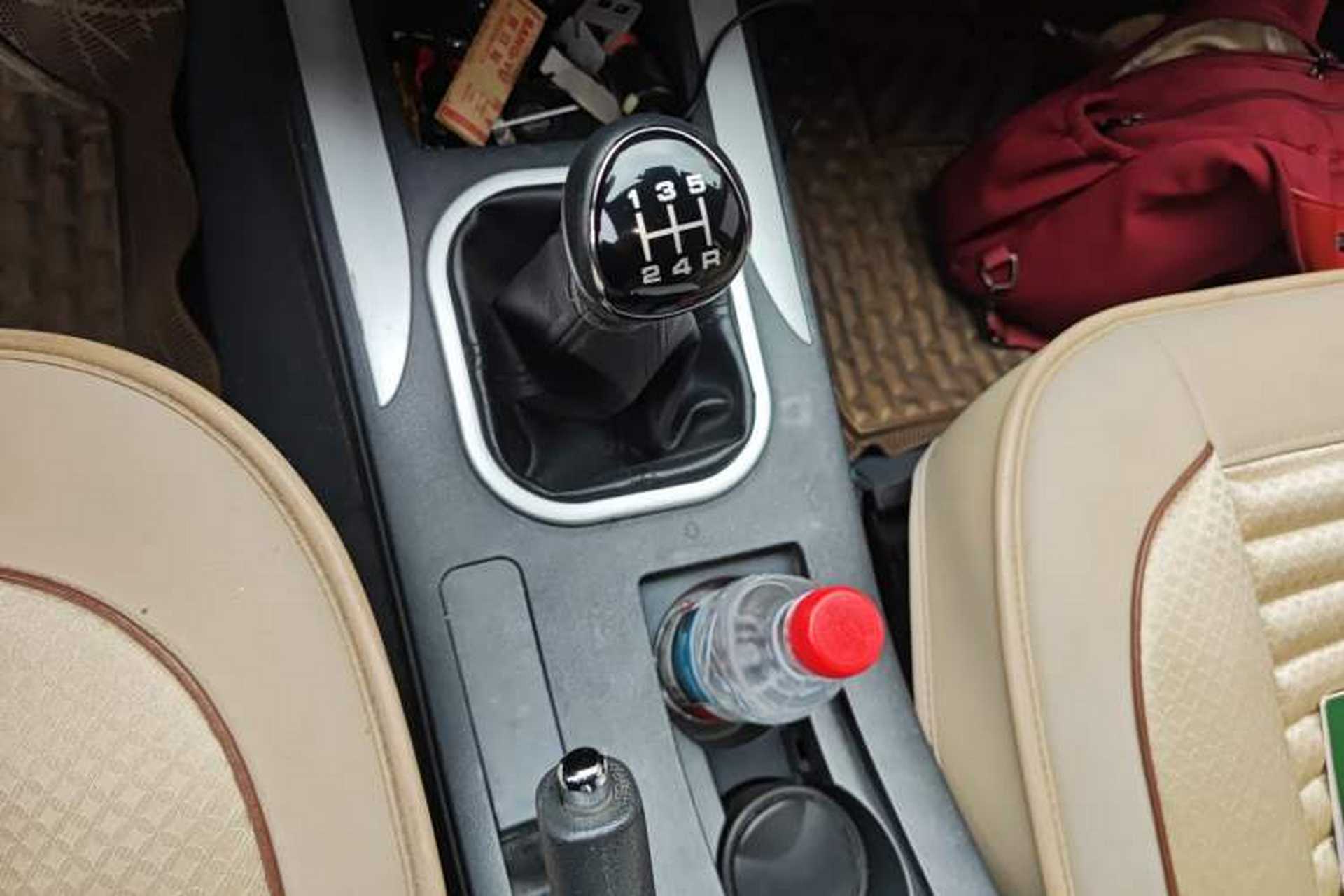 Used Foton Tunland 2014 2.8T Elite Edition BJ493ZLQ4 Gear Lever