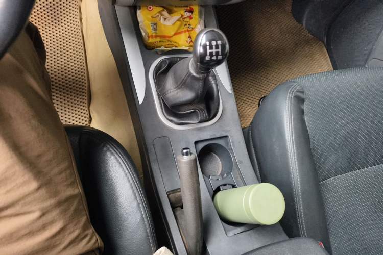 Used Foton Tunland  Gear Lever