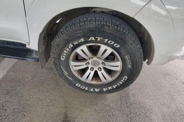 Used Foton Tunland  Right Front Wheel Hub