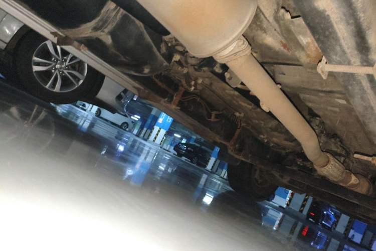 Used Foton Tunland 2015 2.8T Diesel Two-Wheel Drive Entry Version BJ493ZLQ4 Chassis Rear Right