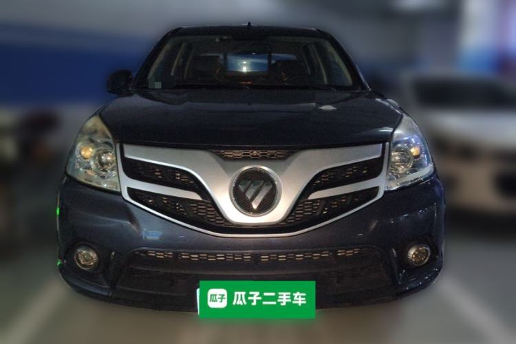 Used Foton Tunland 2015 2.8T Diesel Two-Wheel Drive Entry Version BJ493ZLQ4 Front