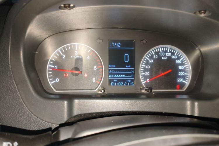 Used Foton Tunland 2015 2.8T Diesel Two-Wheel Drive Entry Version BJ493ZLQ4 Instrument Cluster