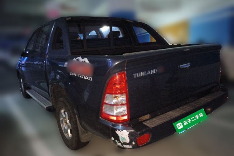 Used Foton Tunland 2015 2.8T Diesel Two-Wheel Drive Entry Version BJ493ZLQ4 Rear Left 45 Deg