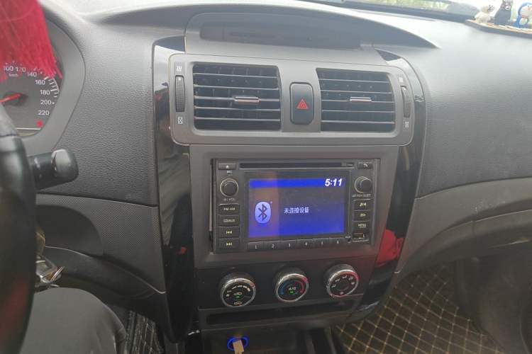 Used Foton Tunland 2015 2.8T E5 Diesel Two-Wheel-Drive Elite Edition BJ493ZLQ4 Audio And AC Panel