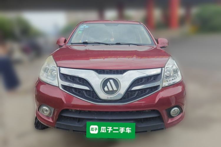 Used Foton Tunland 2015 2.8T E5 Diesel Two-Wheel-Drive Elite Edition BJ493ZLQ4 Front