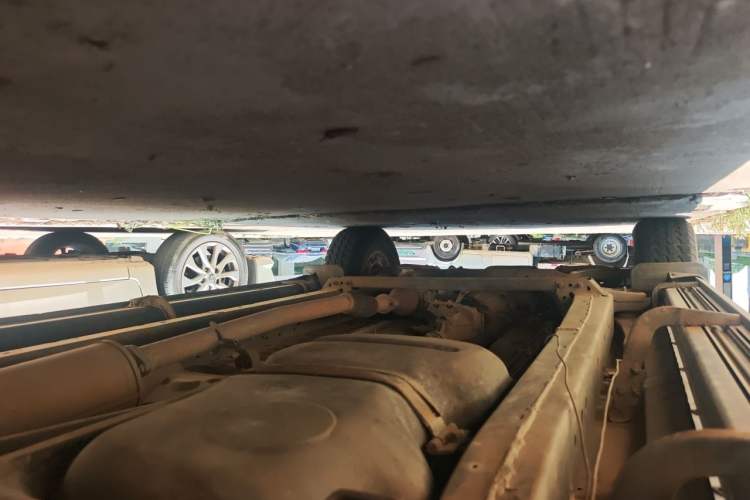Used Foton Tunland 2015 2.8T Diesel Two-Wheel Drive Entry Version BJ493ZLQ4 Chassis Rear Left