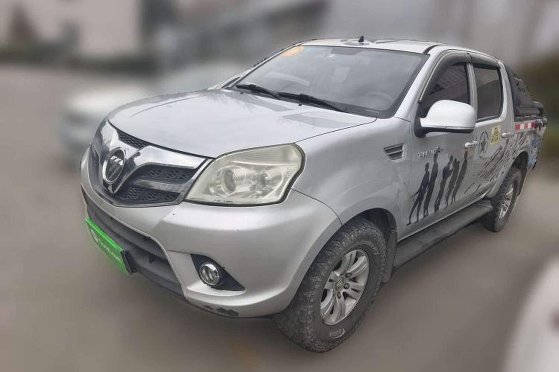 Used Foton Tunland 2015 2.8T S-Series Diesel 4x4 Elite Edition Low-Roof ISF2.8 Front Left 45 Deg