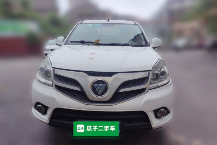 Used Foton Tunland 2015 2.8T Diesel Two-Wheel Drive Entry Version BJ493ZLQ4 Front