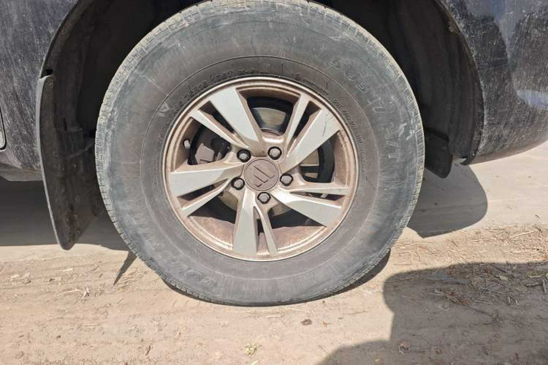 Used Foton Tunland 2016 2.8T E3 Diesel Long Wheelbase Two-Wheel Drive Comfort Edition BJ493ZLQ4 Right Front Wheel Hub
